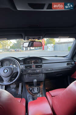 Купе BMW 3 Series 2009 в 