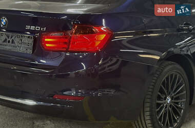 Седан BMW 3 Series 2014 в 