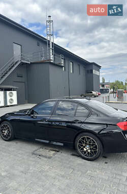 Седан BMW 3 Series 2014 в 