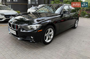 Седан BMW 3 Series 2015 в Києві