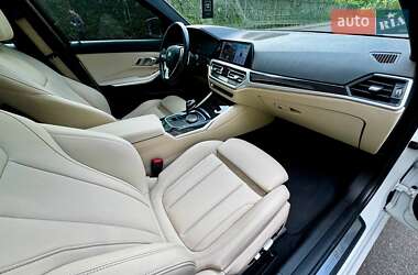 Седан BMW 3 Series 2020 в 