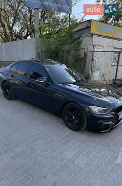 Седан BMW 3 Series 2014 в 