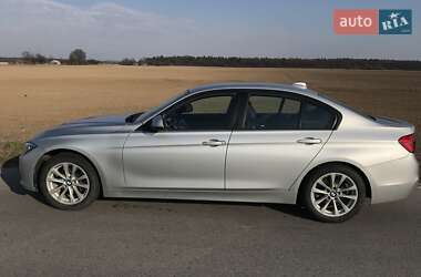 Седан BMW 3 Series 2016 в 