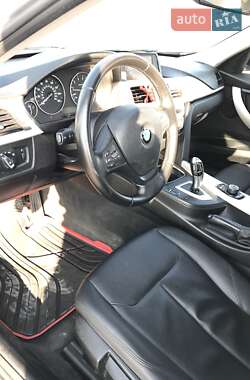 Седан BMW 3 Series 2016 в 