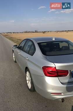 Седан BMW 3 Series 2016 в 