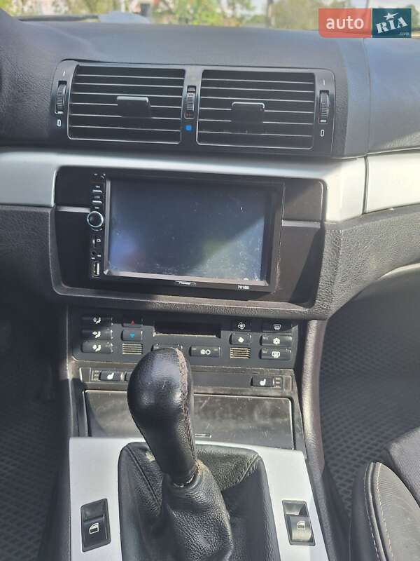 Седан BMW 3 Series 2003 в Черновцах