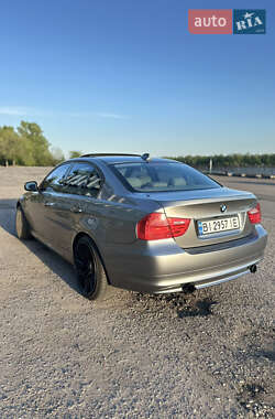 Седан BMW 3 Series 2009 в 