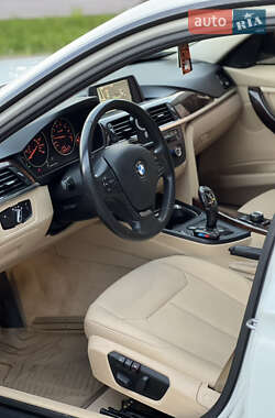 Седан BMW 3 Series 2013 в 