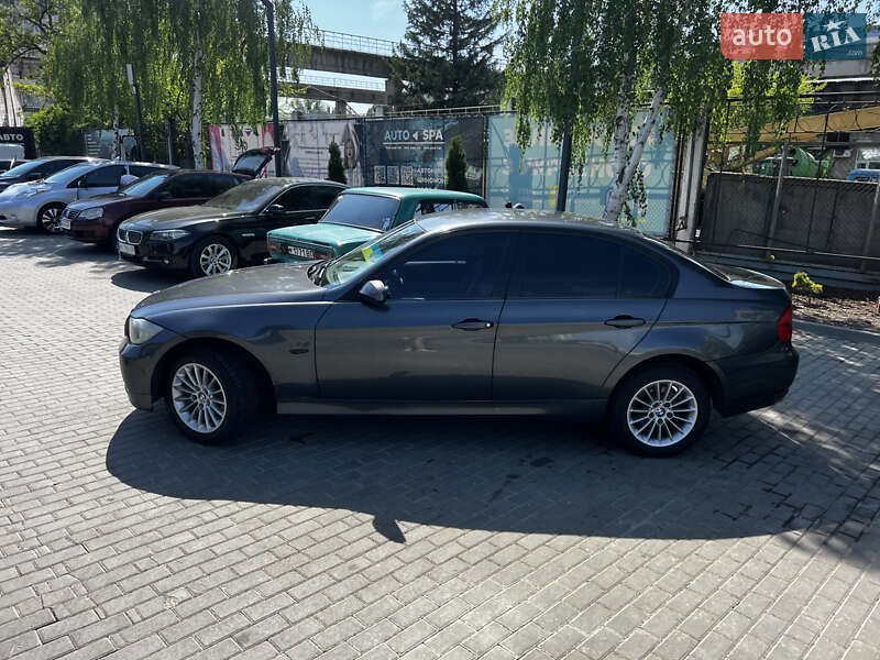 Седан BMW 3 Series 2007 в Харькове