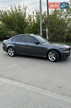 Седан BMW 3 Series 2005 в 