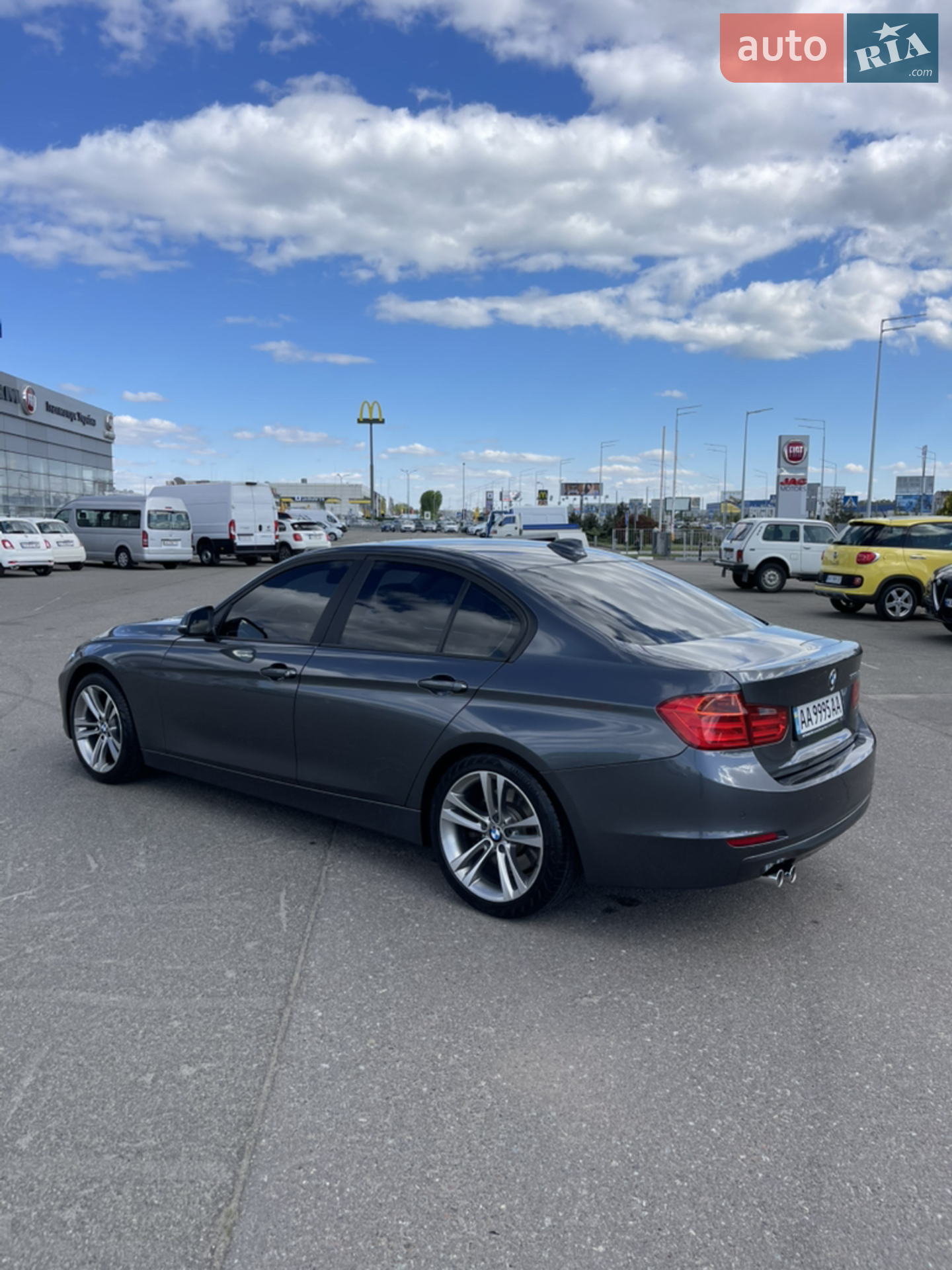 2012 BMW 3er - мініатюра 9