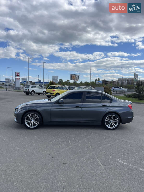 Седан BMW 3 Series 2012 в Киеве фото 12 Седан BMW 3 Series 2012 в Киеве