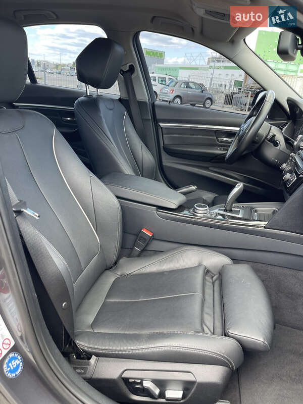 Седан BMW 3 Series 2012 в Киеве фото 26 Седан BMW 3 Series 2012 в Киеве