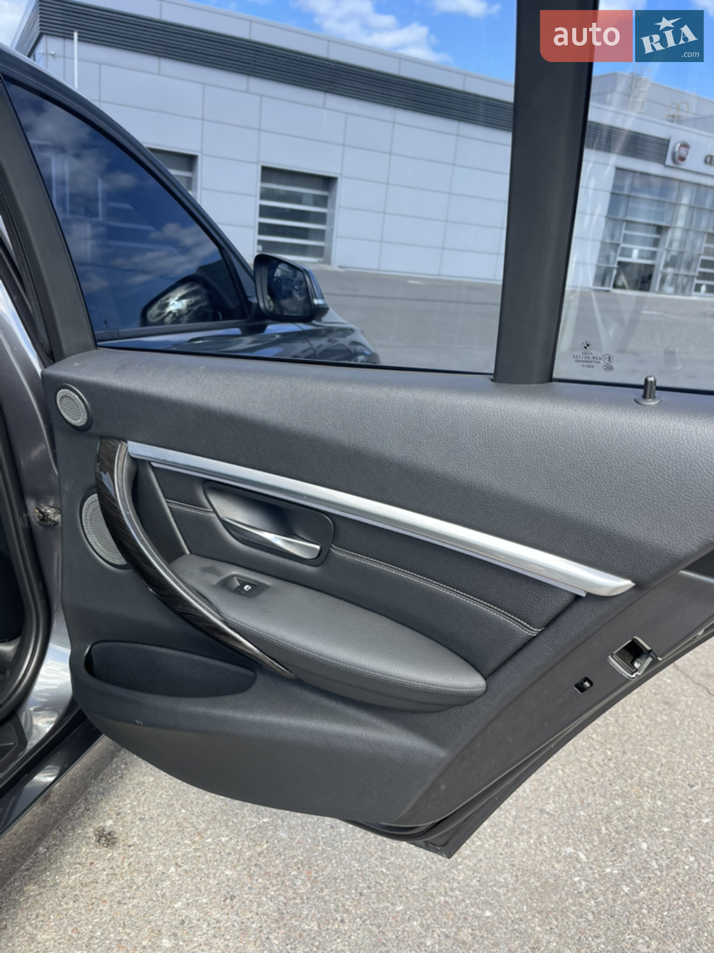2012 BMW 3er - мініатюра 30