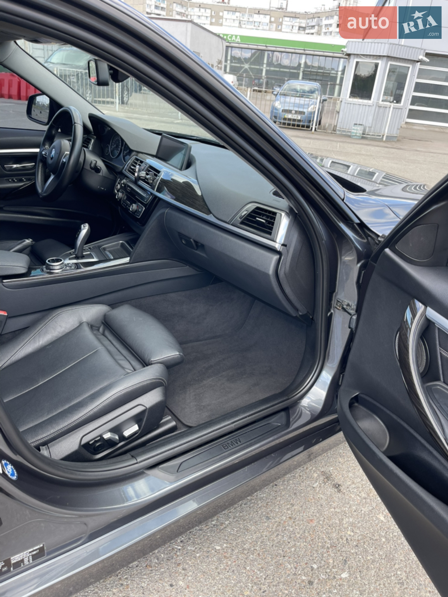 2012 BMW 3er - мініатюра 28
