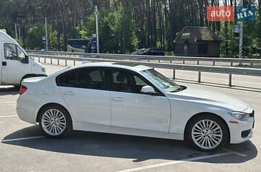 Седан BMW 3 Series 2013 в 