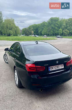 Седан BMW 3 Series 2016 в 