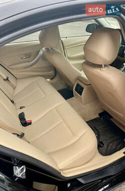 Седан BMW 3 Series 2016 в 