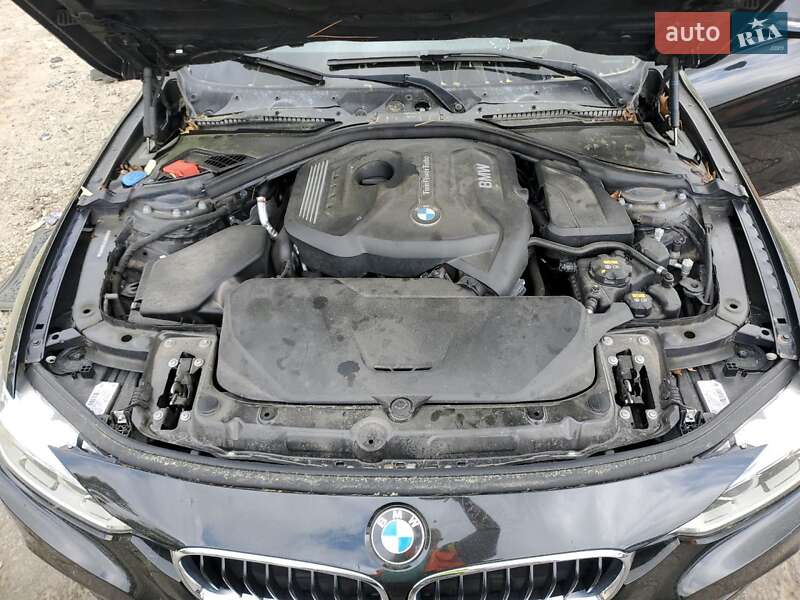 Седан BMW 3 Series 2018 в Тернополі