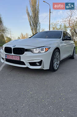 Седан BMW 3 Series 2015 в Кривому Розі