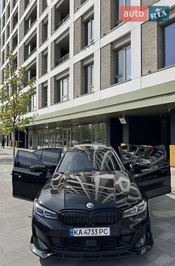 Седан BMW 3 Series 2019 в 