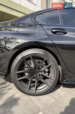 Седан BMW 3 Series 2019 в 