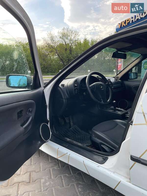 Седан BMW 3 Series 1990 в Одессе