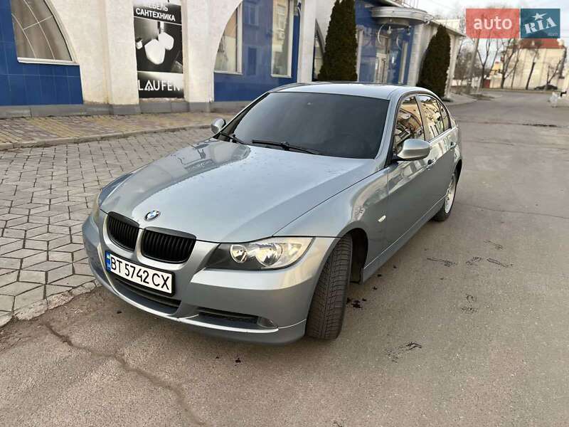 BMW 3 Series 2005