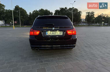 Универсал BMW 3 Series 2010 в 