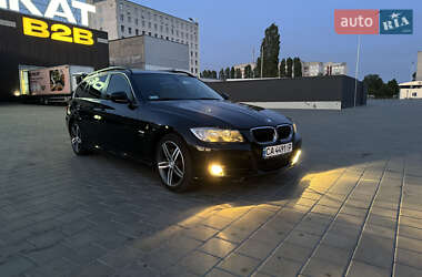 Универсал BMW 3 Series 2010 в 
