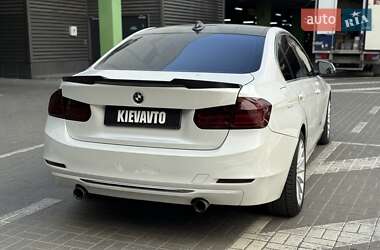 Седан BMW 3 Series 2012 в 