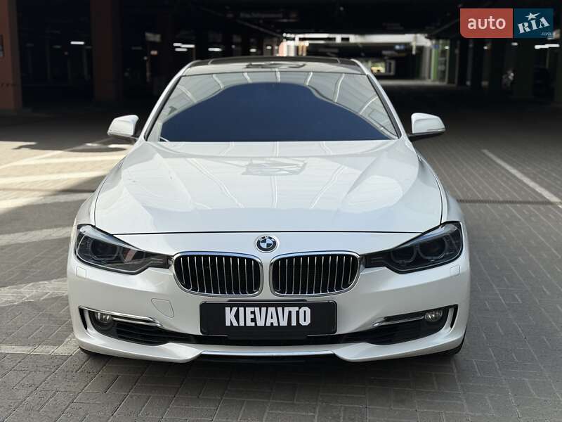 Седан BMW 3 Series 2012 в Киеве