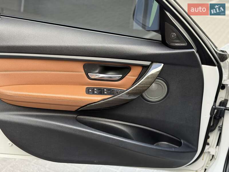 Седан BMW 3 Series 2012 в Киеве