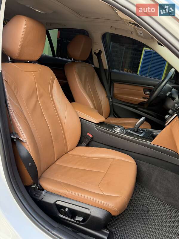Седан BMW 3 Series 2012 в Киеве