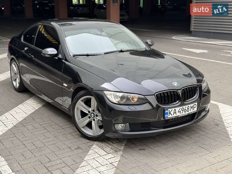 BMW 3 Series 2010