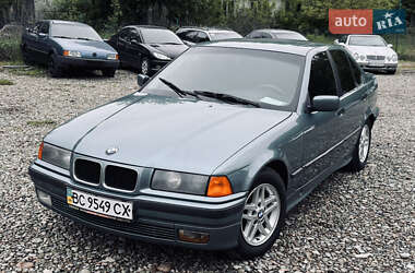 Седан BMW 3 Series 1993 в 
