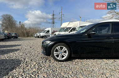 Седан BMW 3 Series 2016 в 