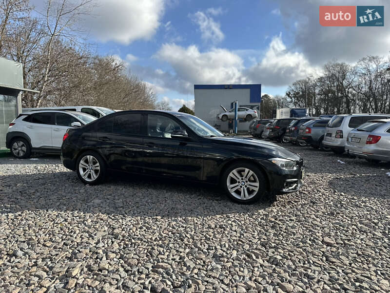 Седан BMW 3 Series 2016 в Ровно