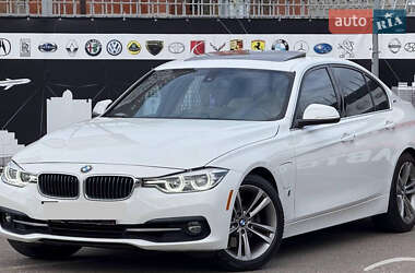 Седан BMW 3 Series 2018 в Києві