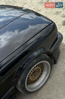 Седан BMW 3 Series 1985 в 