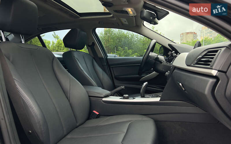 Седан BMW 3 Series 2013 в Львові