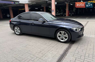 Седан BMW 3 Series 2016 в 
