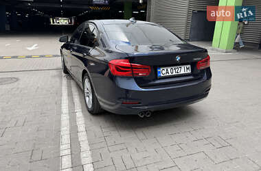 Седан BMW 3 Series 2016 в 