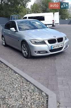 Седан BMW 3 Series 2008 в 