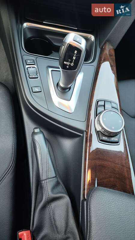 Седан BMW 3 Series 2014 в Киеве