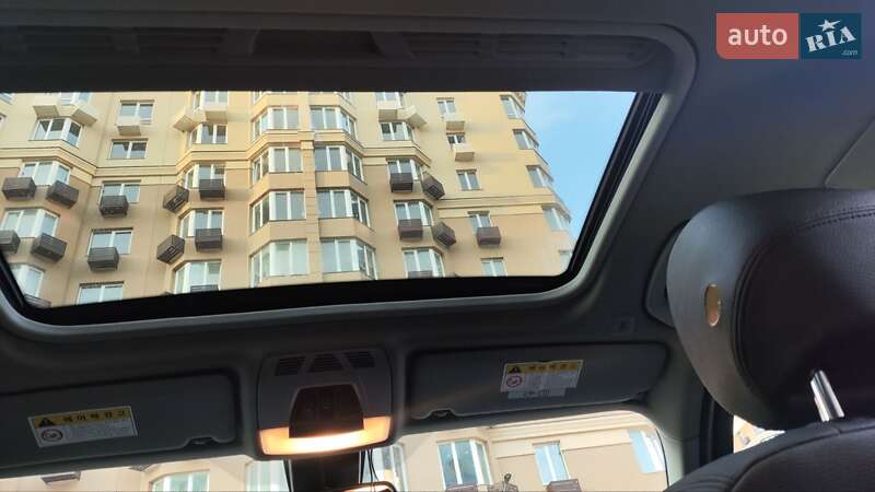Седан BMW 3 Series 2014 в Киеве