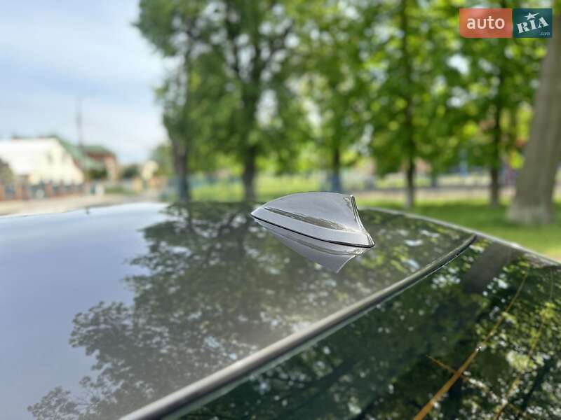 Седан BMW 3 Series 2012 в Вінниці