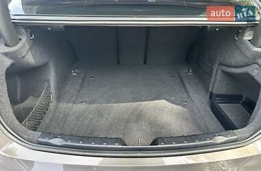 Седан BMW 3 Series 2012 в 
