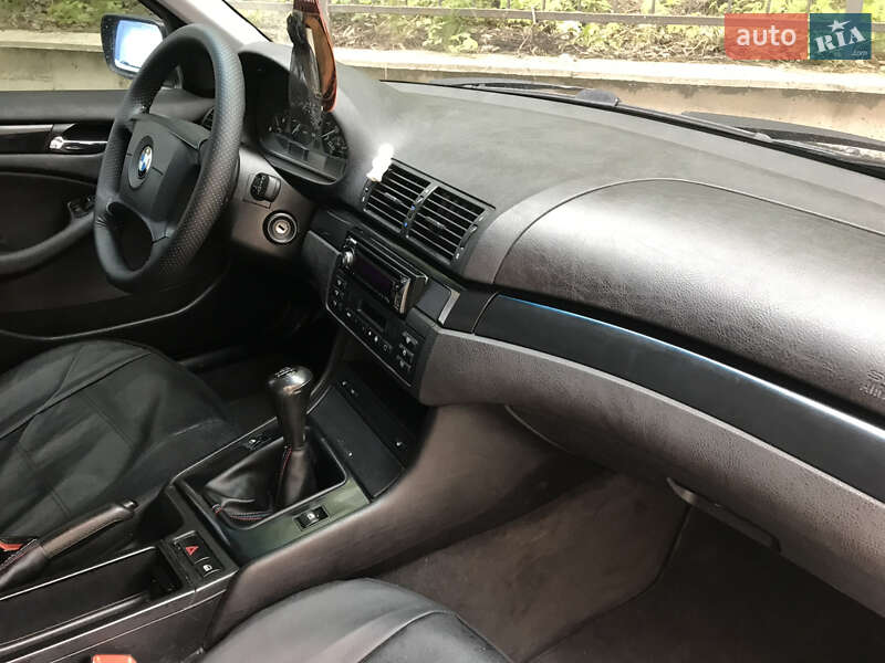 BMW 3 Series 2004