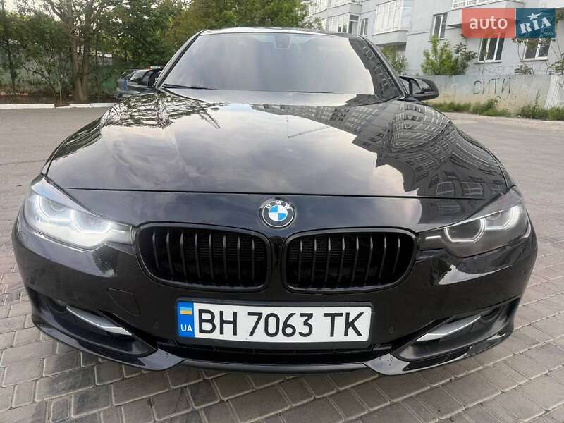 Седан BMW 3 Series 2013 в Одесі